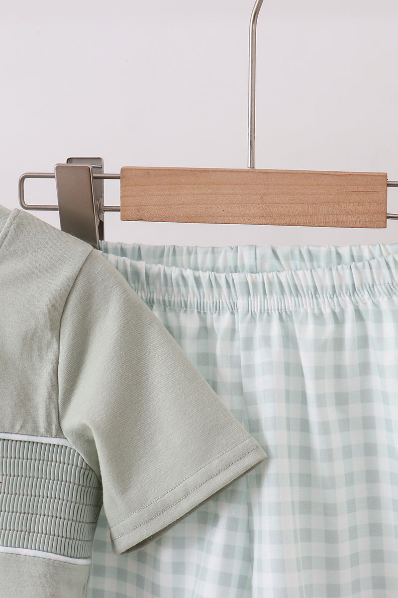 He is Risen Short Set